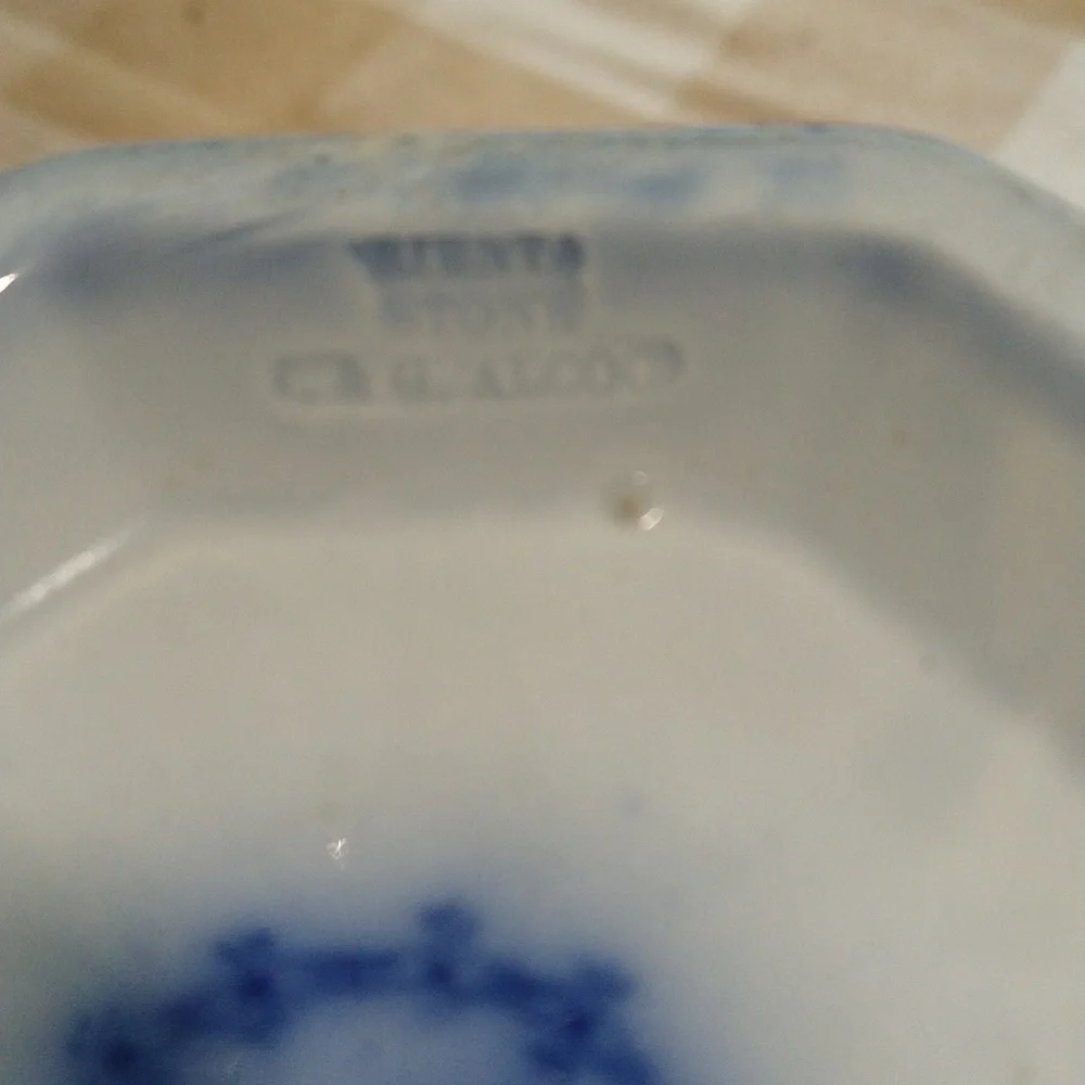 Flow blue antique sugar bowl C & G  Alcock England scinde